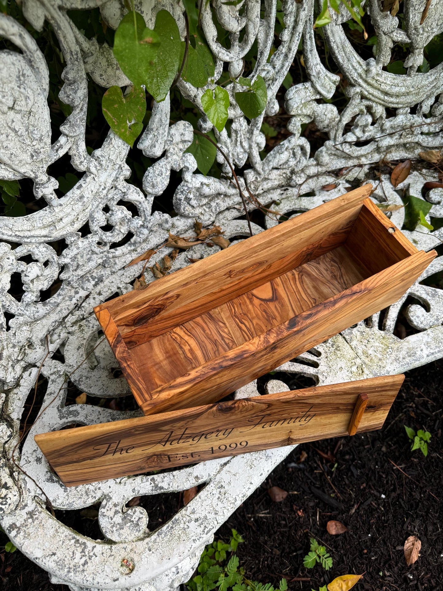 Custom Family Name Olive Wood Wine Boxes