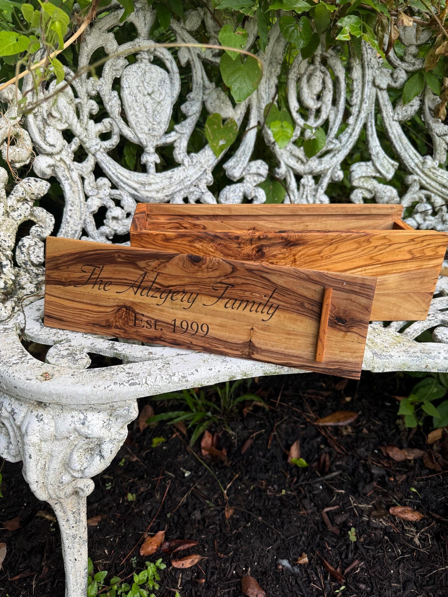 Custom Family Name Olive Wood Wine Boxes